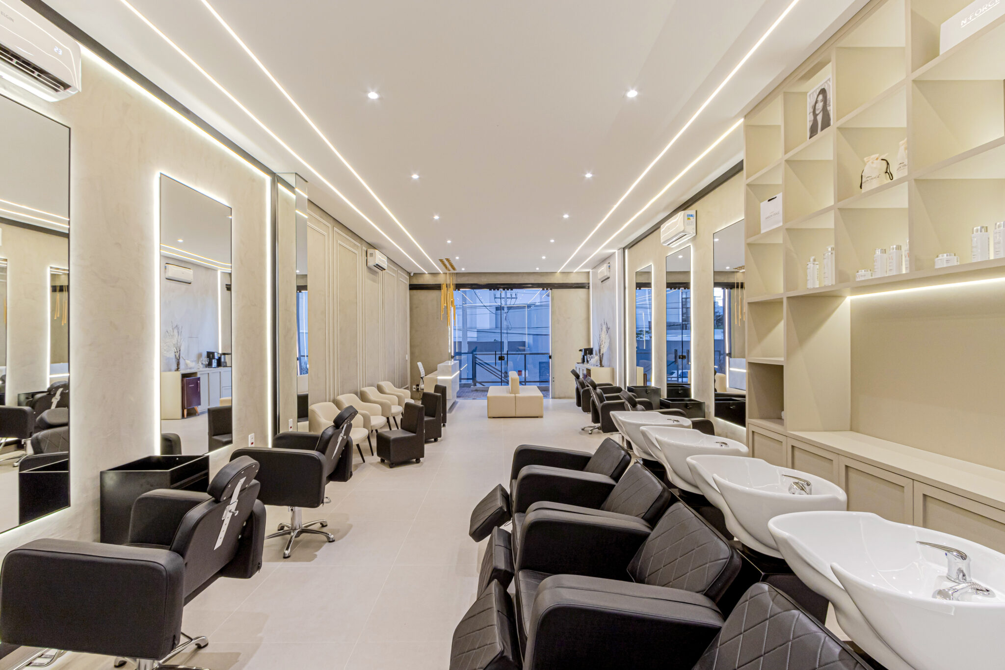 BEAUTÉ NATURELLE-1679